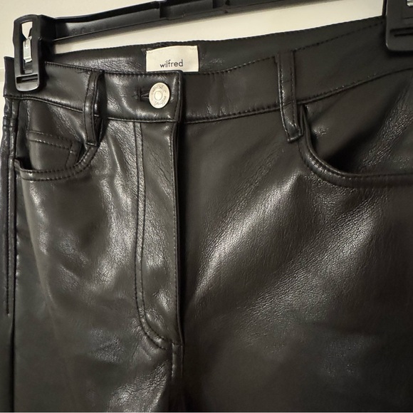 Aritzia Black Leather Fit and Flare Pants - Wilfred Size 0 - Picture 2 of 5